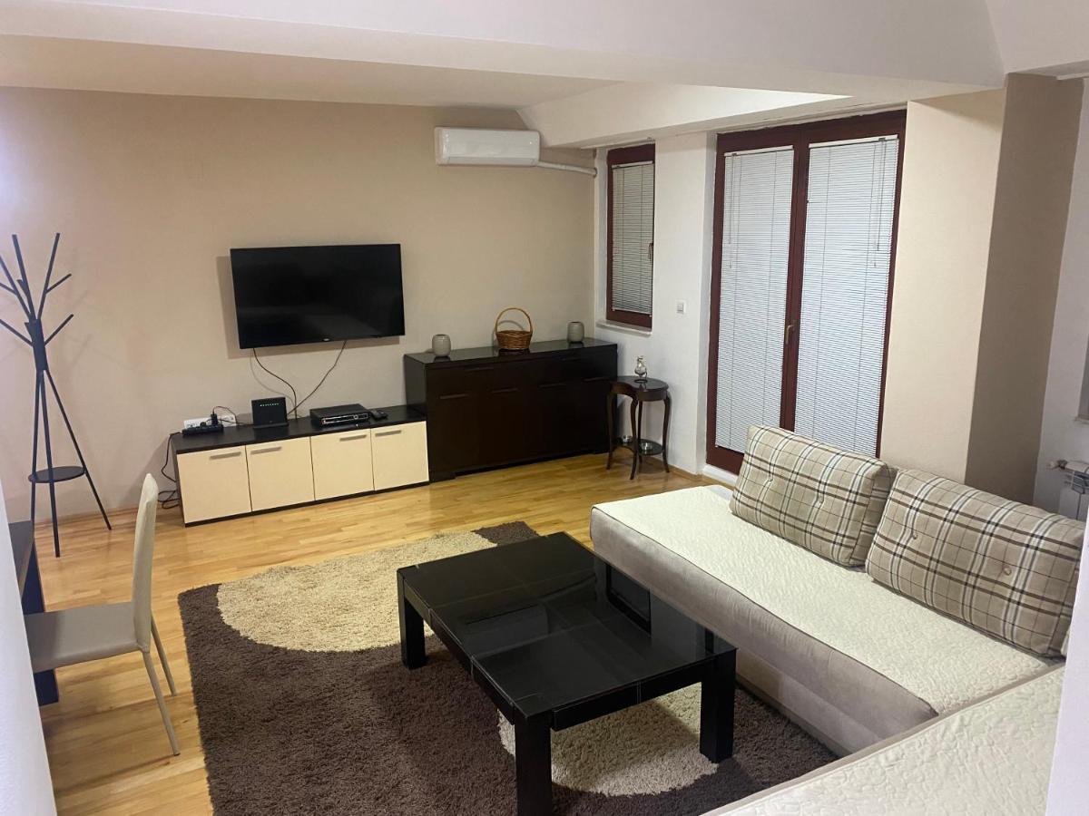 Dona Apartments Skopie Exterior foto