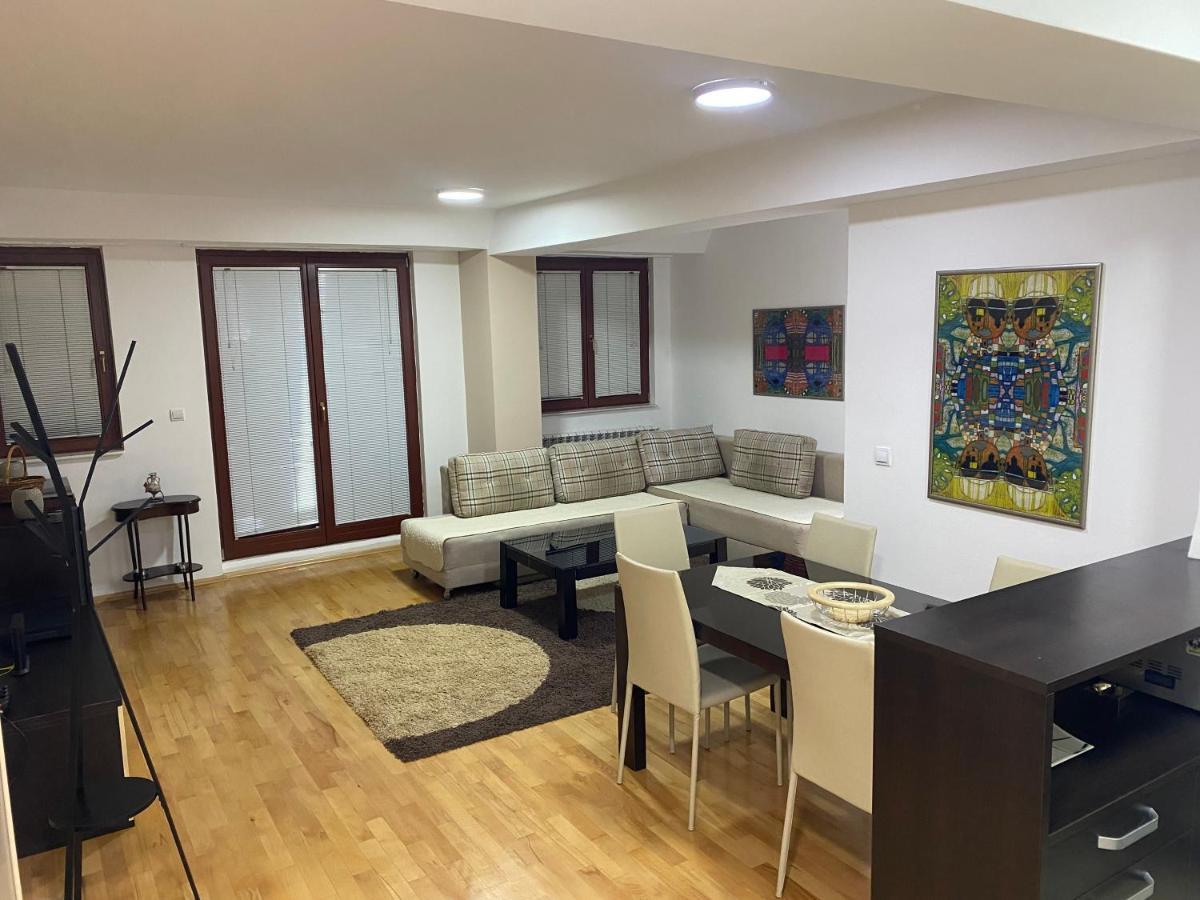 Dona Apartments Skopie Exterior foto